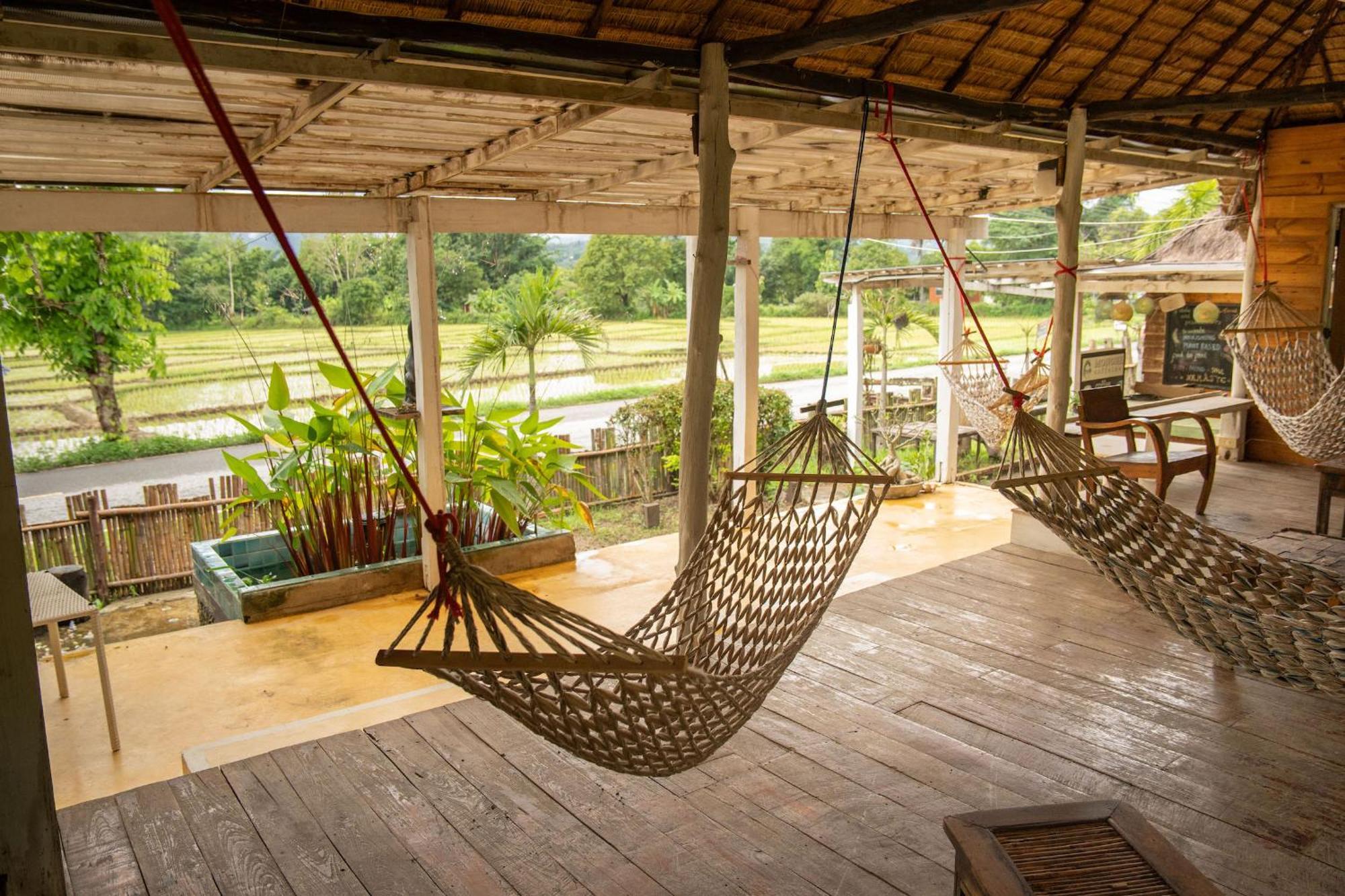 Butterfly Hostel, Paj Kültér fotó