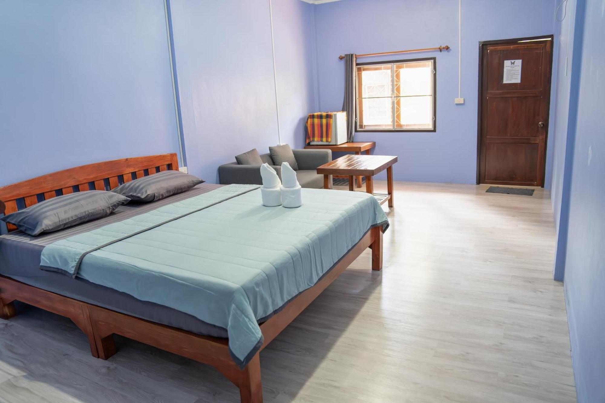 Butterfly Hostel, Paj Kültér fotó