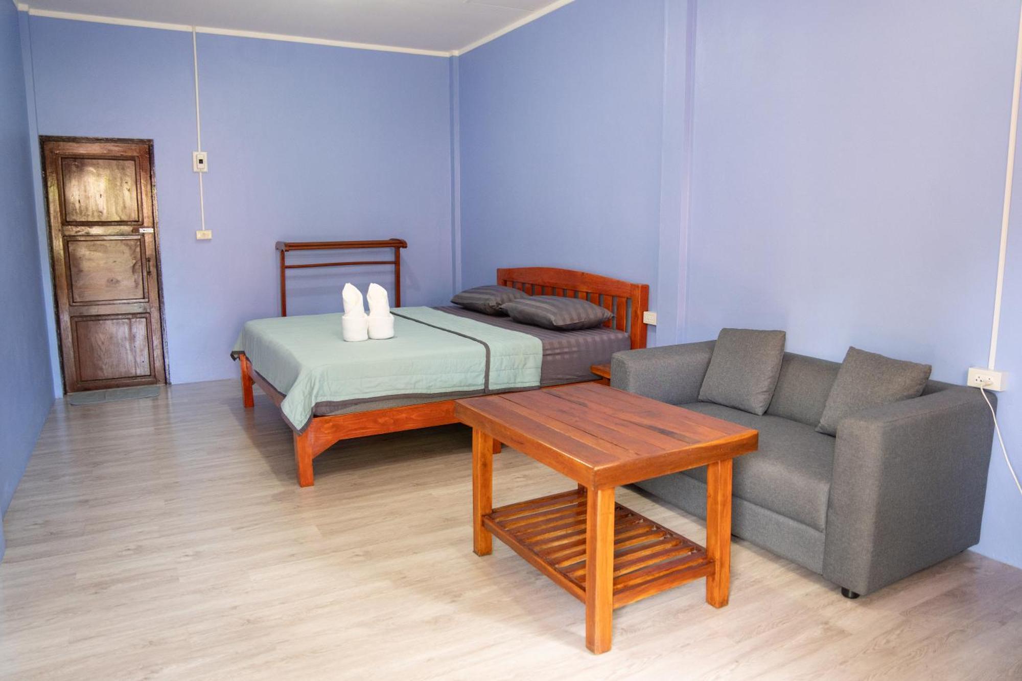 Butterfly Hostel, Paj Kültér fotó