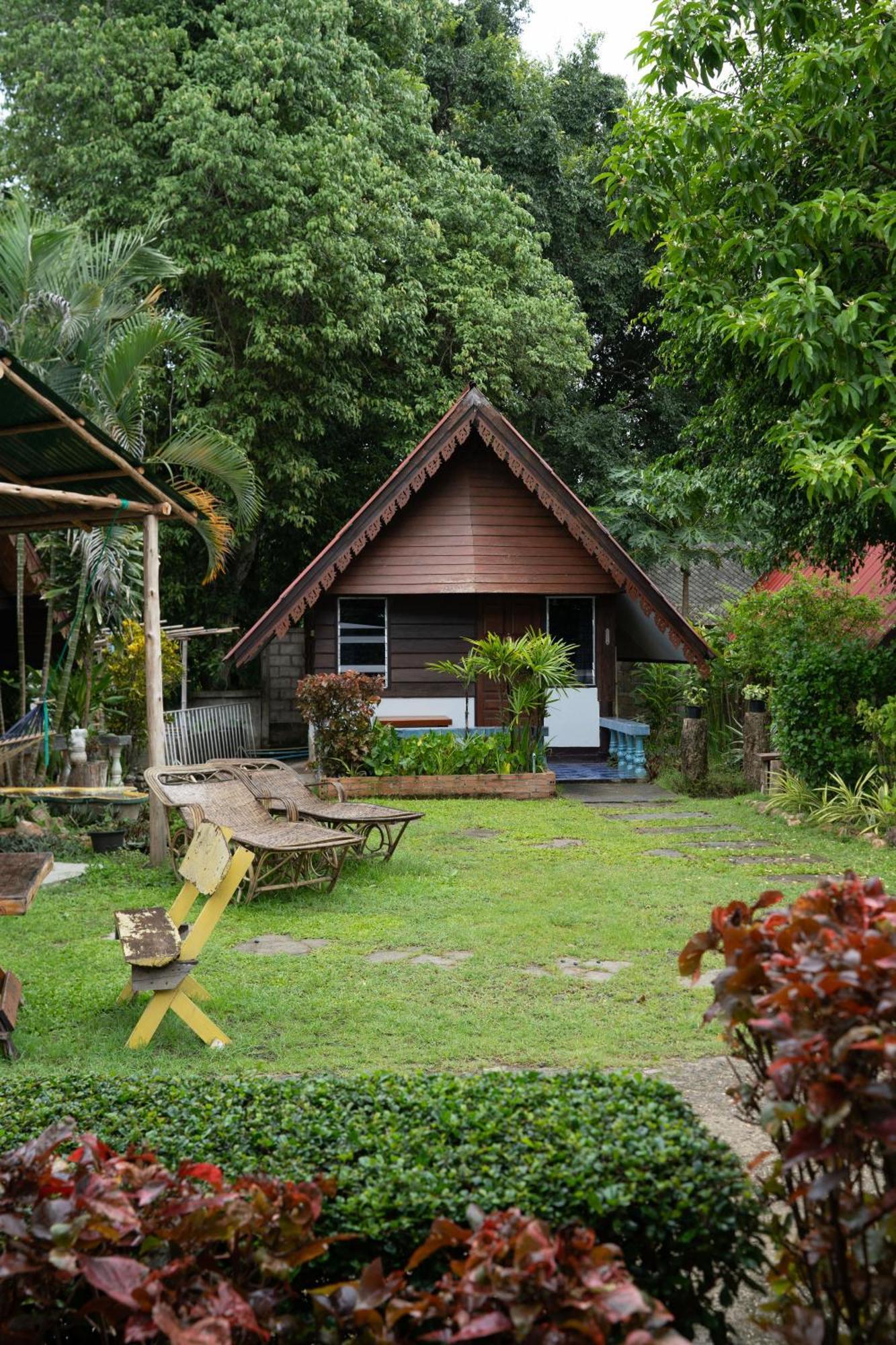 Butterfly Hostel, Paj Kültér fotó